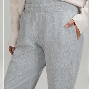 Lululemon Ready to Rulu jogger crops in silver speckle print